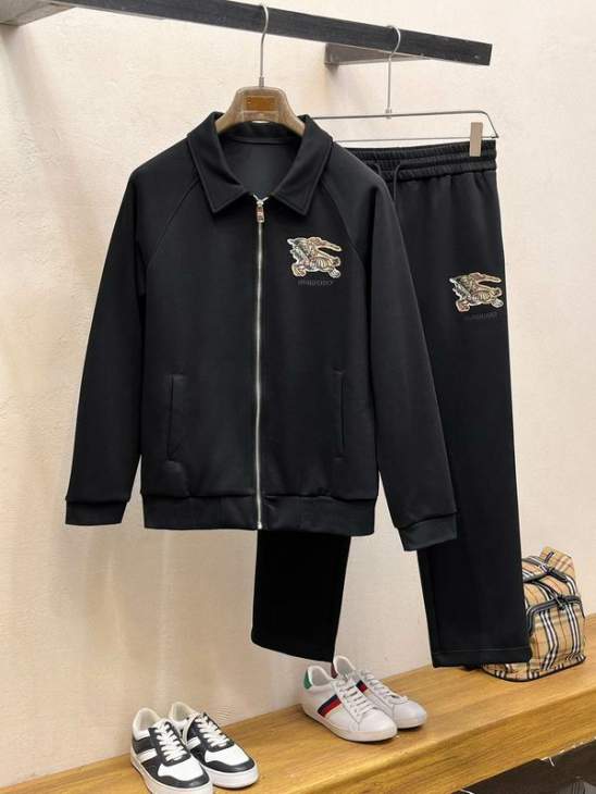 Picture of Burberry Sweater Suits _SKUBurberryM-3XLomtr36737399